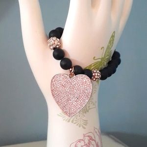 & Black matte stone bead stretch bracelet w heart charm